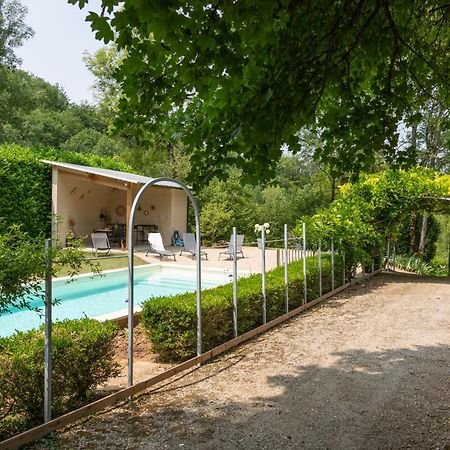 Le Moulin De La Maison Des Templiers Villa Saint-Cernin-de-Larche Exterior photo